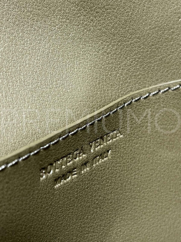 Bottega Veneta сумка PR102913 8