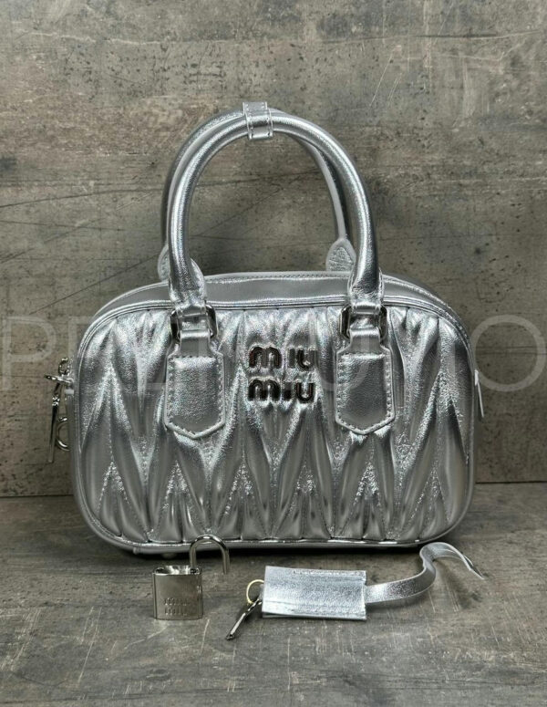 Miu Miu сумка PR880400 2