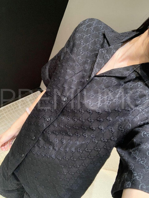 Gucci костюм PR549195 8
