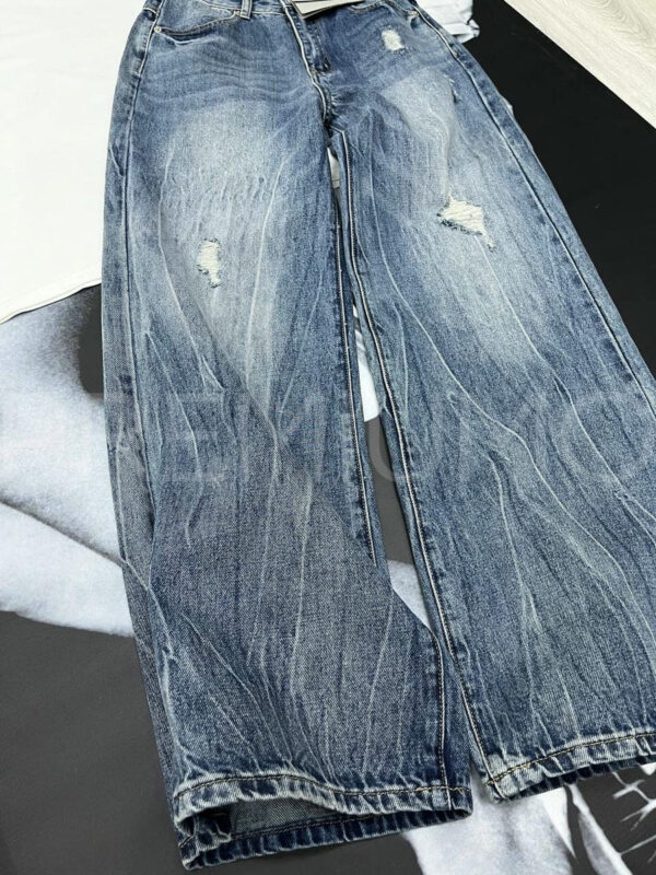 Balenciaga джинсы PR123937 4