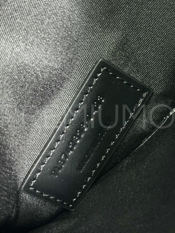 Yves Saint Laurent CASSANDRE сумка PR415433 13