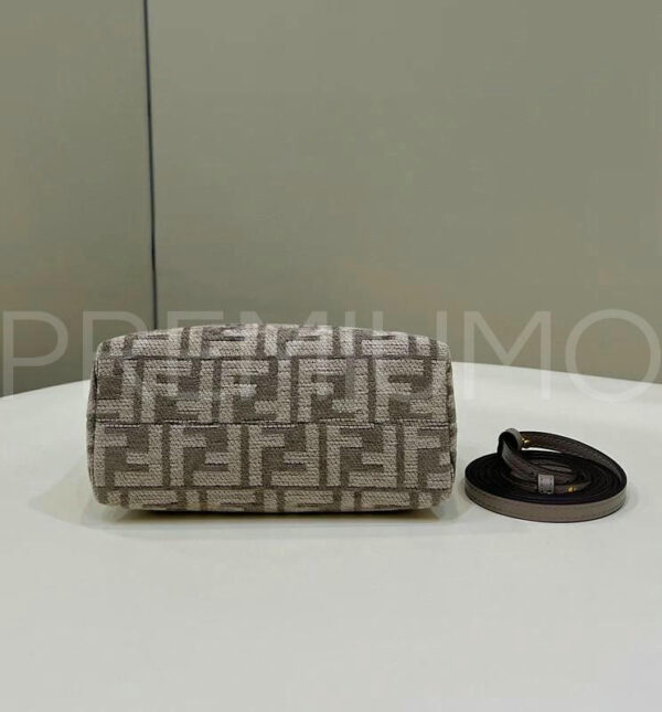Fendi сумка PR485686 4