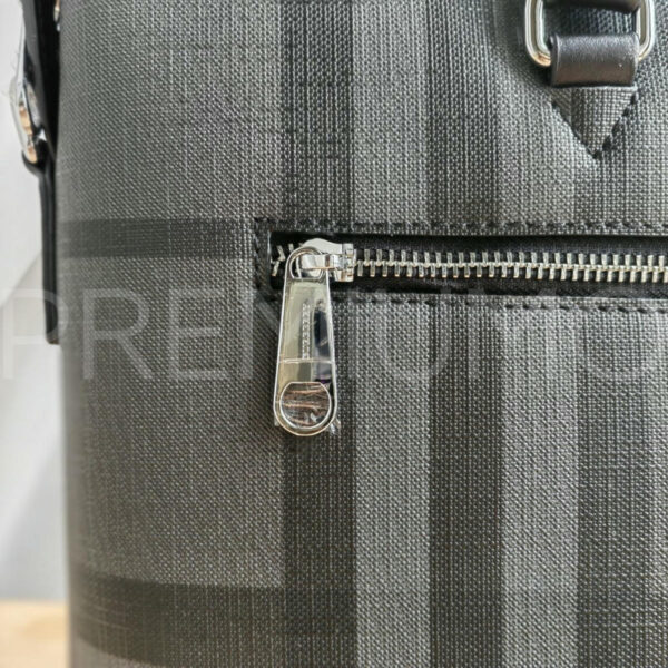 Burberry портфель PR723177 6