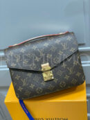 Louis Vuitton POCHETTE METIS сумка PR671258 7