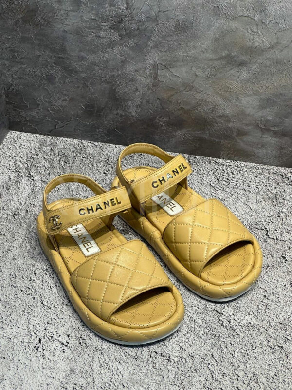 Chanel босоножки PR243884