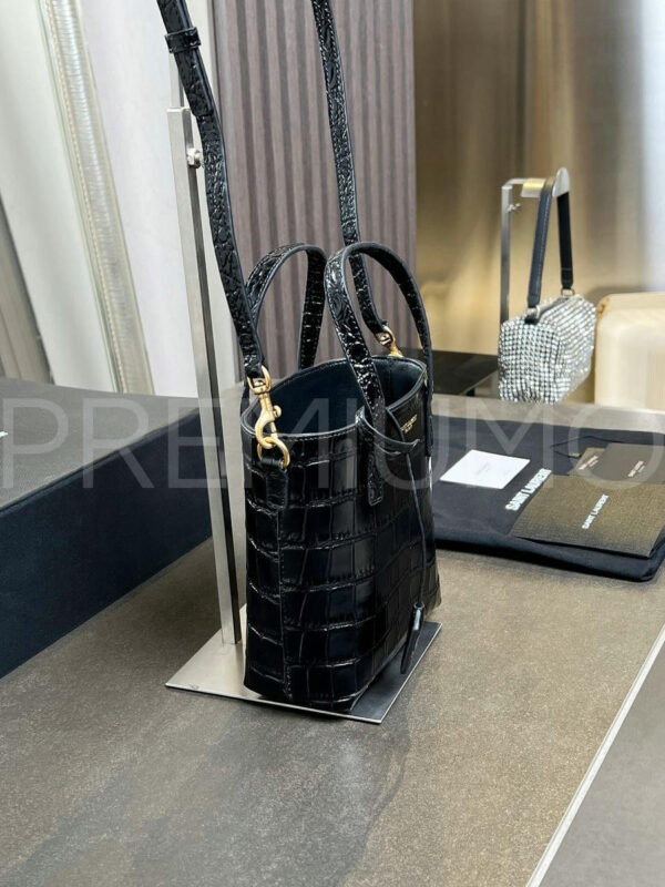 Yves Saint Laurent сумка PR570326 5