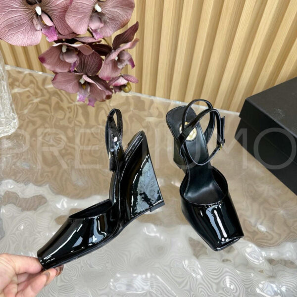 Yves Saint Laurent босоножки PR607482