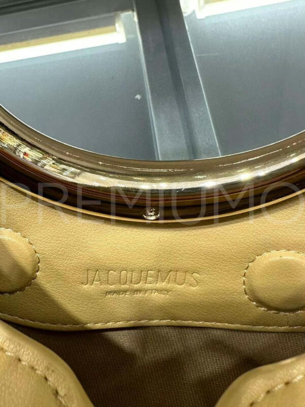 Jacquemus сумка PR717397 8