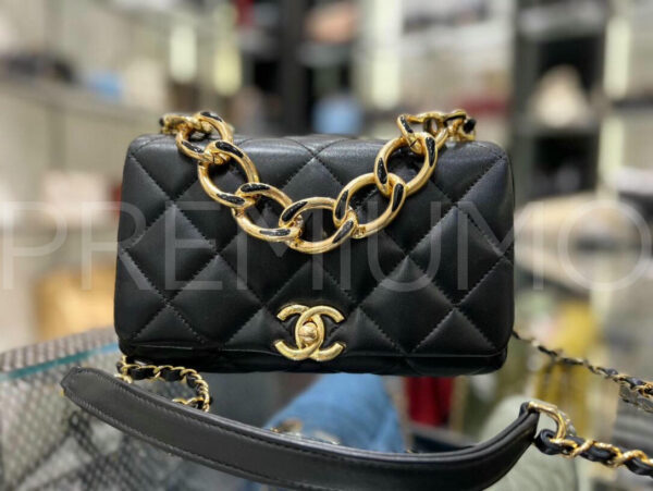 Chanel Lambskin Quilted Color Match Mini Flap сумка PR393378