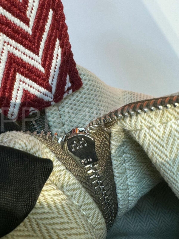 Hermes сумка PR233952 13