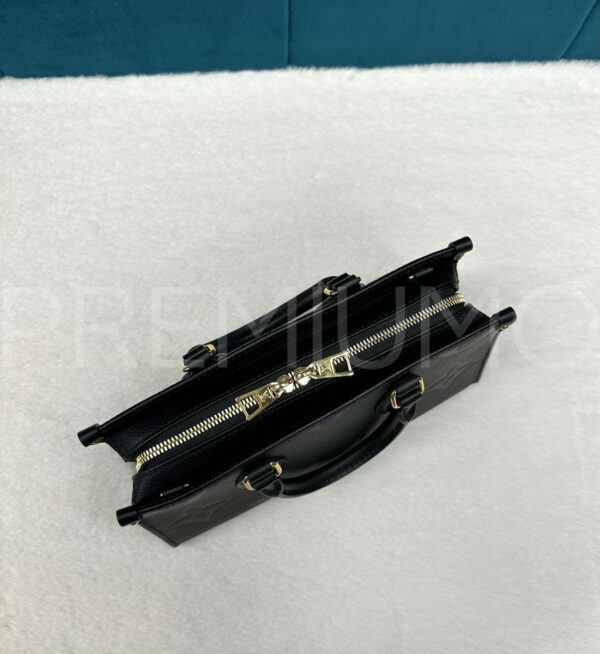 Louis Vuitton On The Go East West сумка PR114500 15