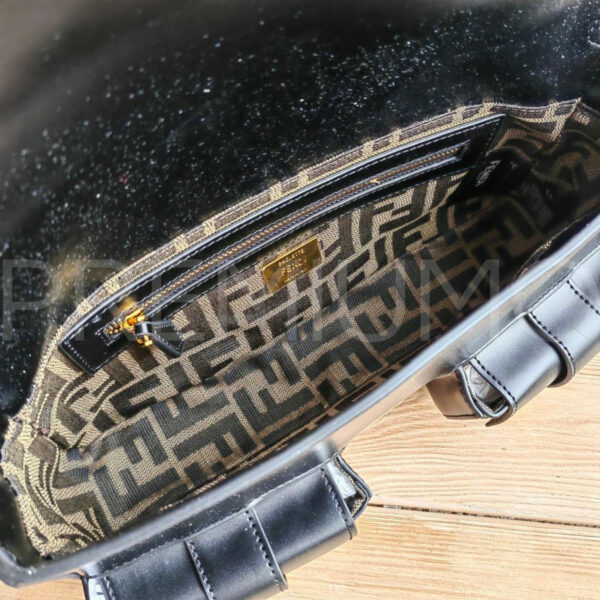 Fendi сумка PR121354 5