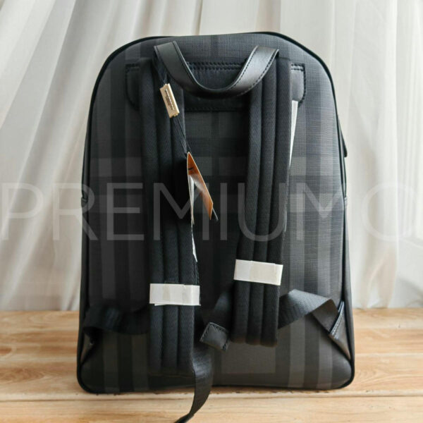 Burberry рюкзак PR645243 4