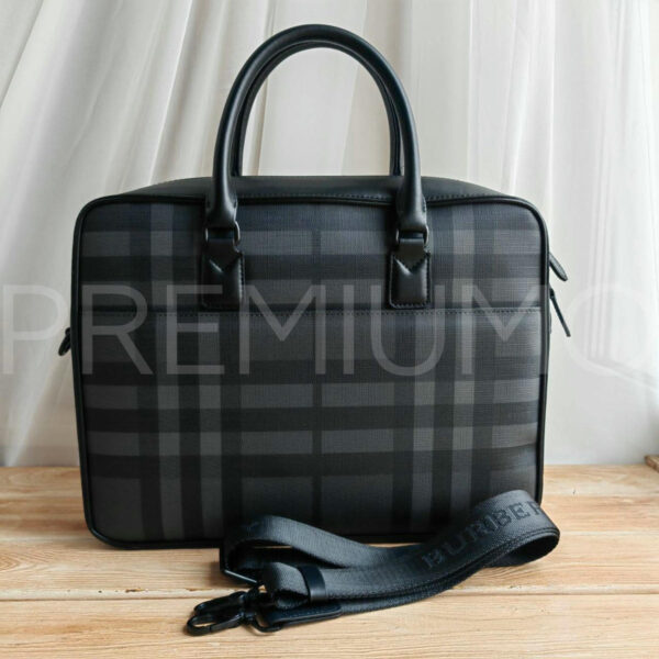 Burberry портфель PR459472 4
