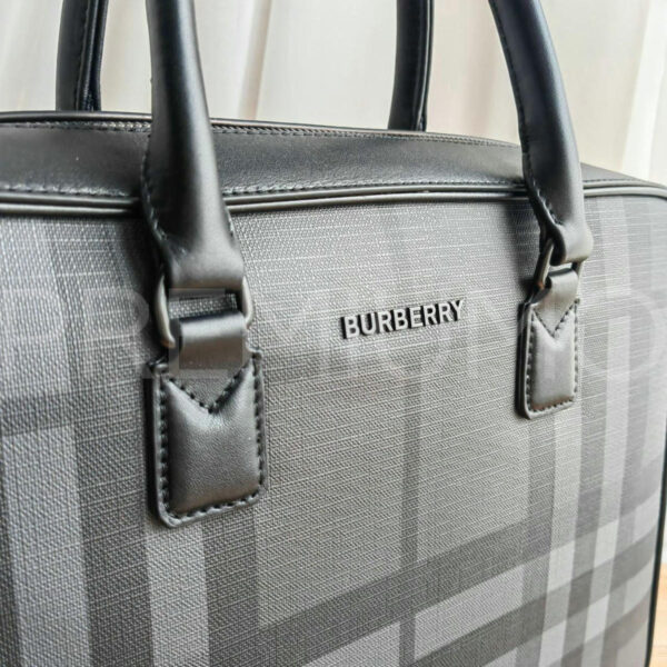 Burberry портфель PR459472 5