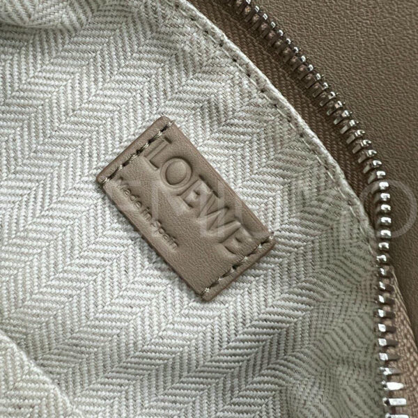 Loewe сумка PR745975 10