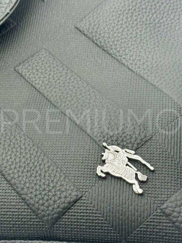 Burberry портфель PR289702 10