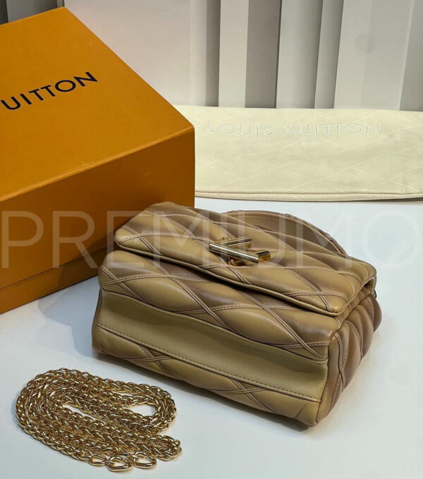 Louis Vuitton GO-14 MM сумка PR300458 4