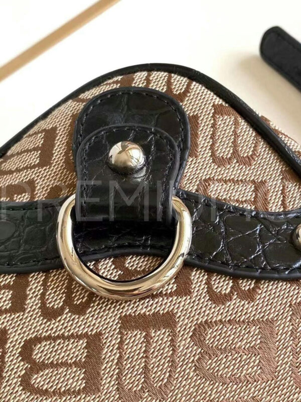 Balenciaga сумка PR828611 6