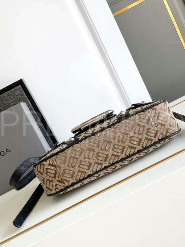 Balenciaga сумка PR828611 2