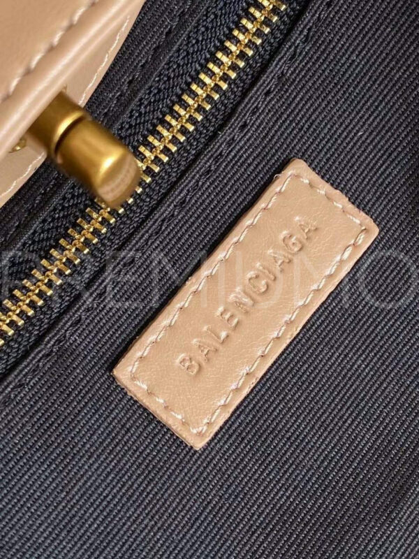 Balenciaga сумка PR754730 9