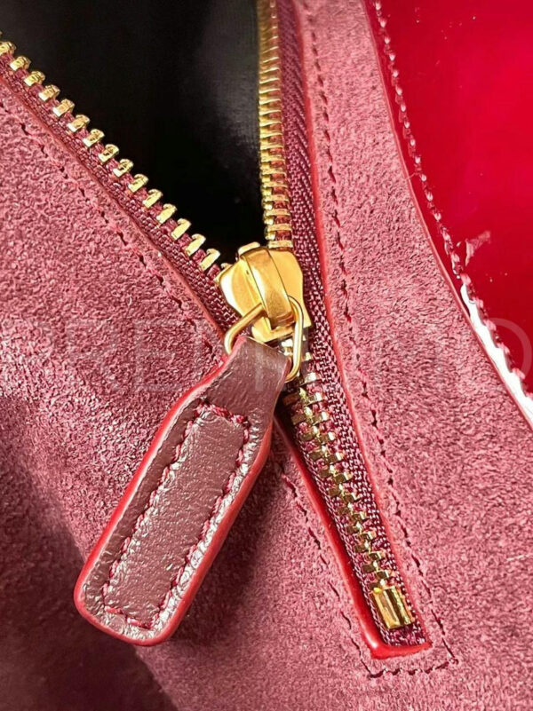 Yves Saint Laurent сумка PR194180 7