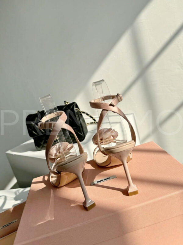 Miu Miu босоножки PR276676 2