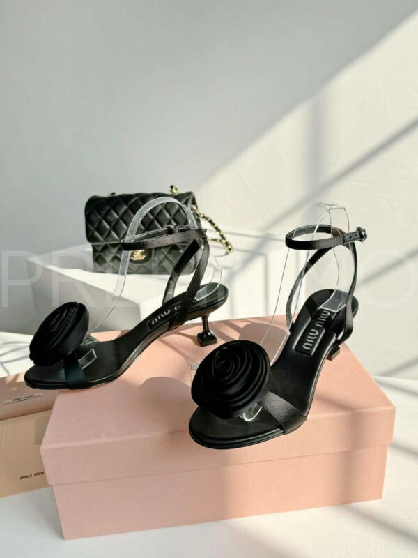 Miu Miu босоножки PR110445 4