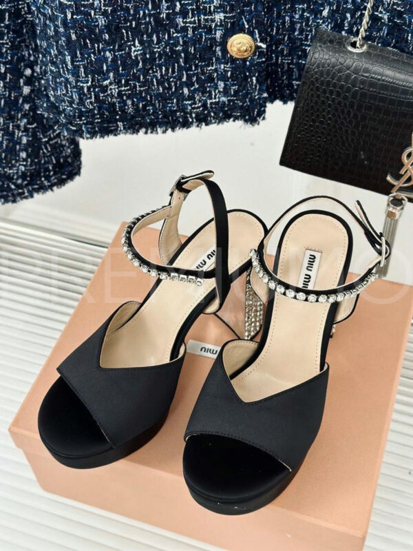 Miu Miu босоножки PR108320 2