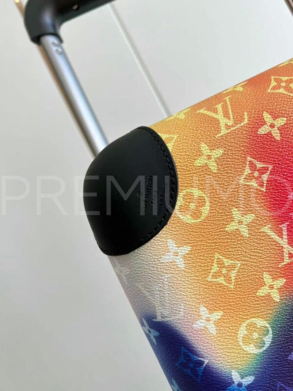 Louis Vuitton чемодан PR570779 6