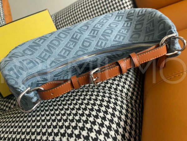 Fendi сумка PR475485 4