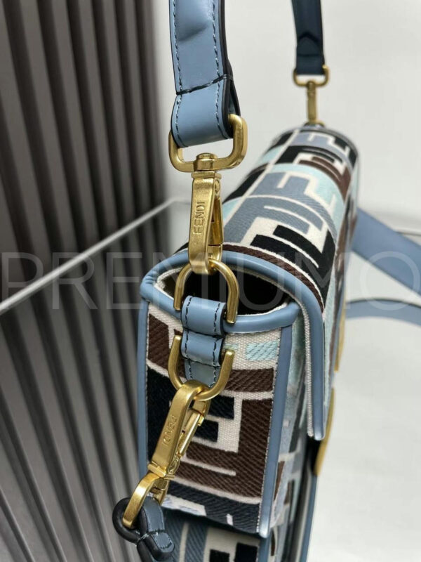 Fendi сумка PR137918 3