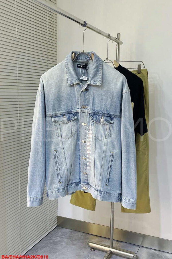 Balenciaga куртка PR728493 4