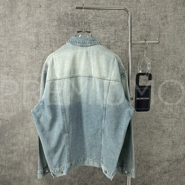 Balenciaga куртка PR728493 24