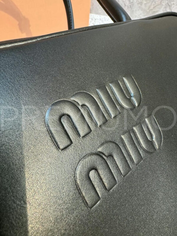 Miu Miu сумка PR352632 4