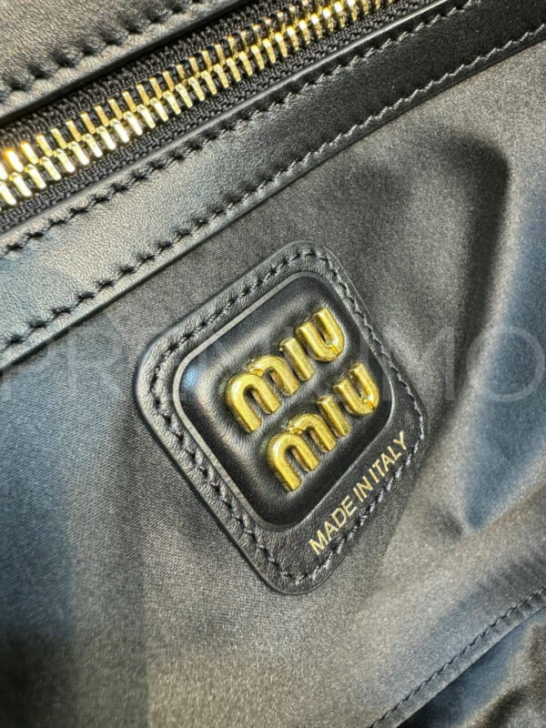 Miu Miu сумка PR352632 10
