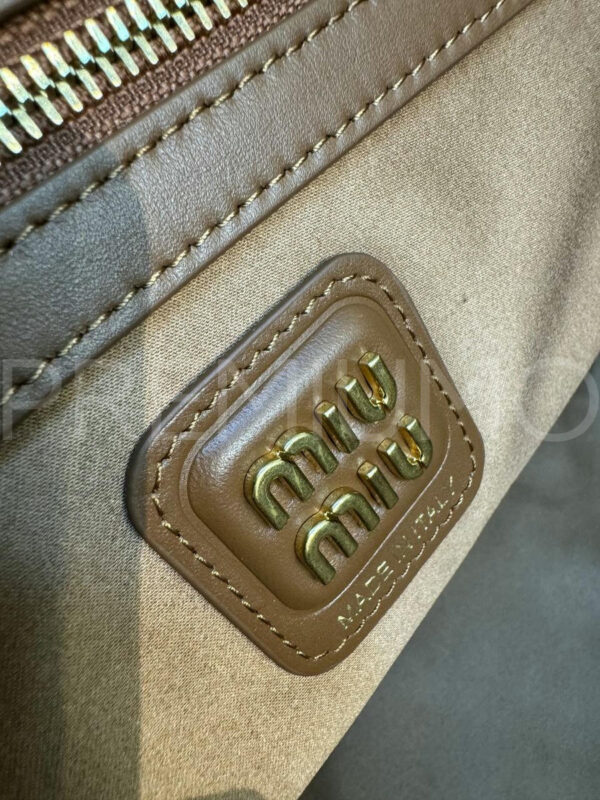 Miu Miu сумка PR991606 6