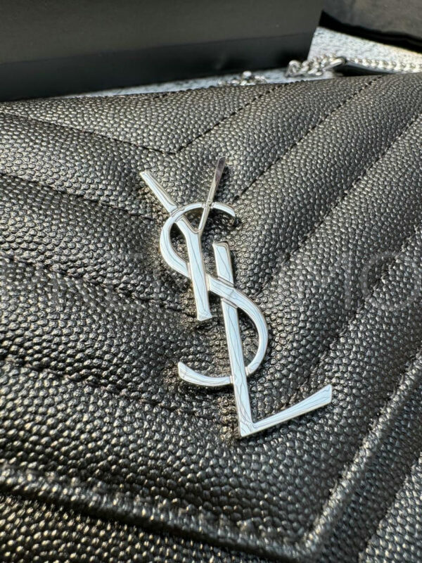 Yves Saint Laurent сумка PR471635 4