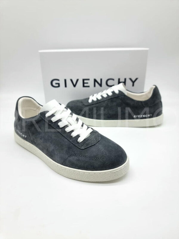 Givenchy кроссовки PR265560