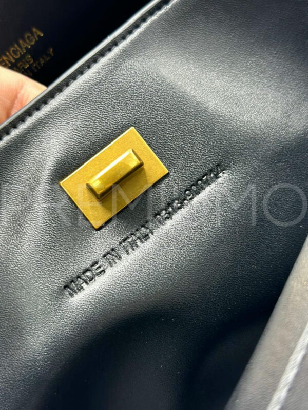 Balenciaga сумка PR476918 6