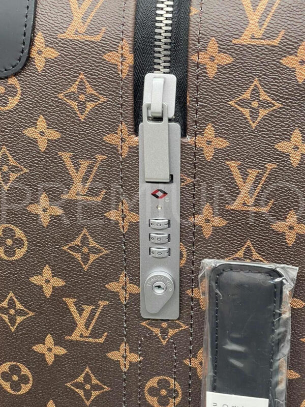 Louis Vuitton чемодан PR951386 7