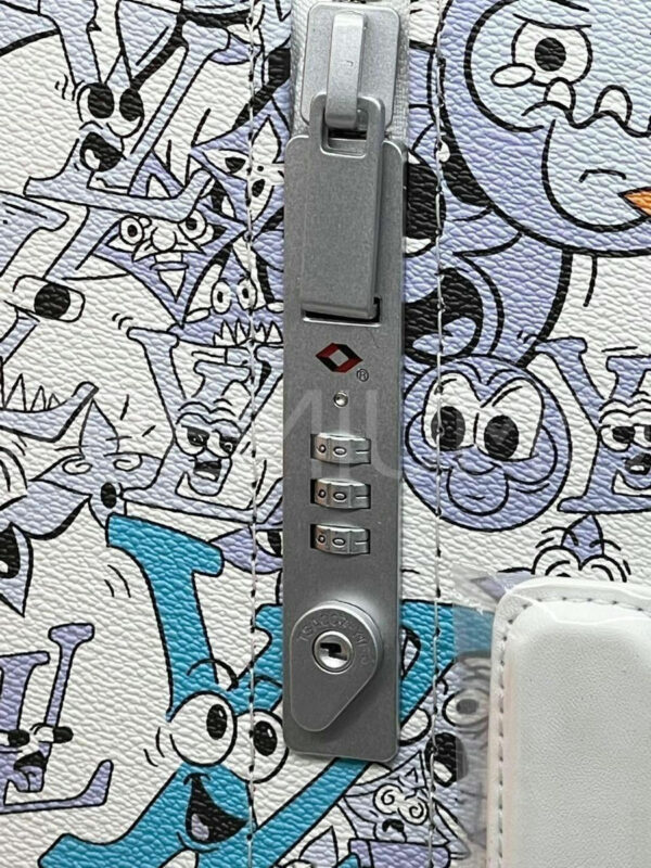 Louis Vuitton чемодан PR511070 7