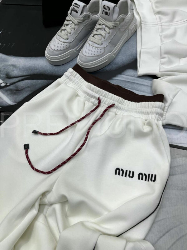 Miu miu костюм PR316666 4