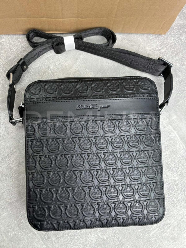 Salvatore Ferragamo сумка PR378704 6