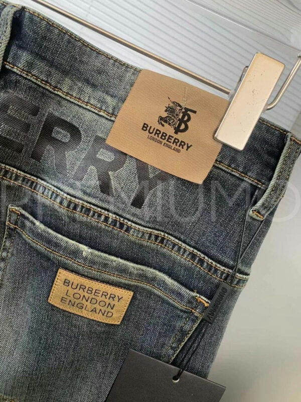 Burberry джинсы PR813277 8