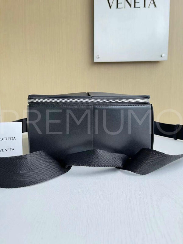 Bottega Veneta рюкзак PR343754 7