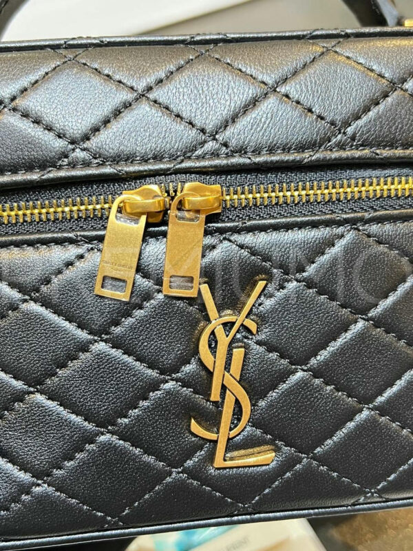 Yves Saint Laurent сумка PR569251 34