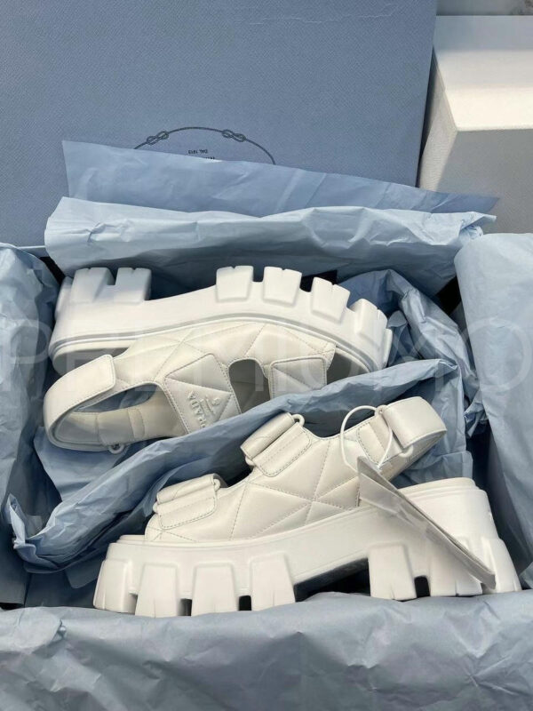 Prada босоножки PR234603 5