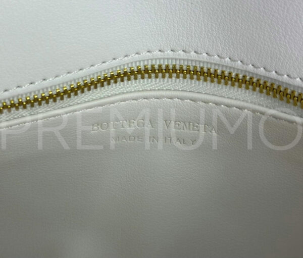 Bottega Veneta сумка PR688858 5