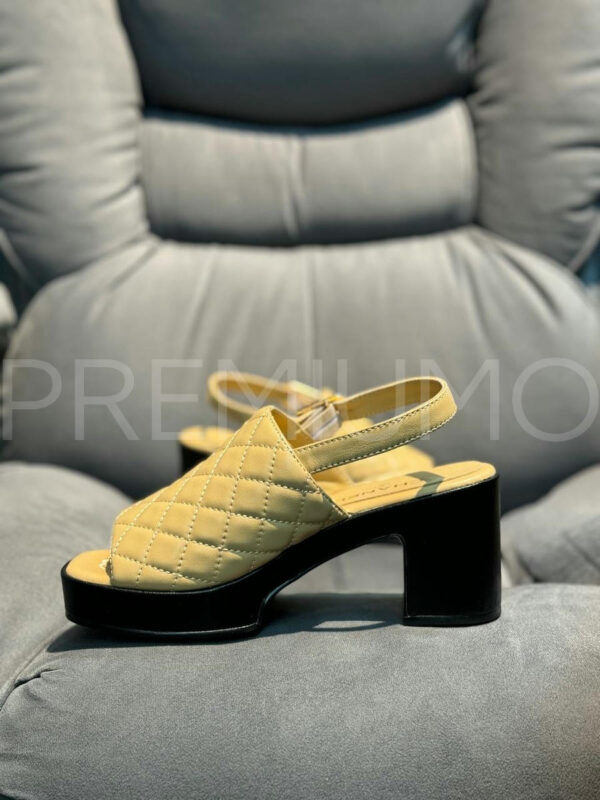 Chanel босоножки PR822347 4
